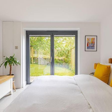 Cosy Cotswolds Retreat Near Bath & Castle Combe Apartamento Chippenham  Exterior foto