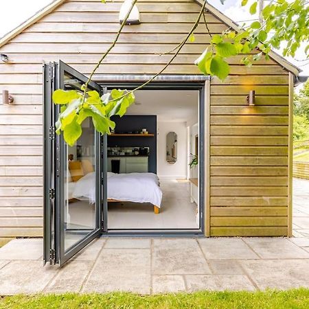 Cosy Cotswolds Retreat Near Bath & Castle Combe Apartamento Chippenham  Exterior foto